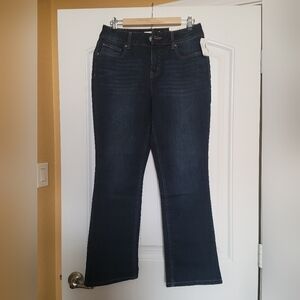 m jeans by maurices™ Classic Slim Boot Mid Rise Jean size 10 Short